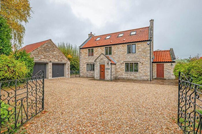 4 Bedroom House To Rent In High Street, Wellow, BA2