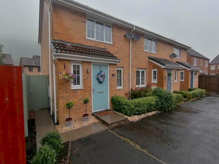 2 Bedroom Terraced House To Rent In Llys Cambrian, Godrergraig, Swansea., SA9