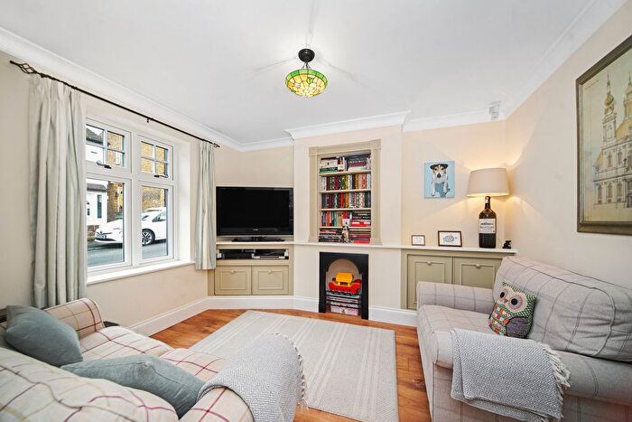 4 Bedroom Detached House To Rent In Anderson Road, Weybridge, Surrey, KT13