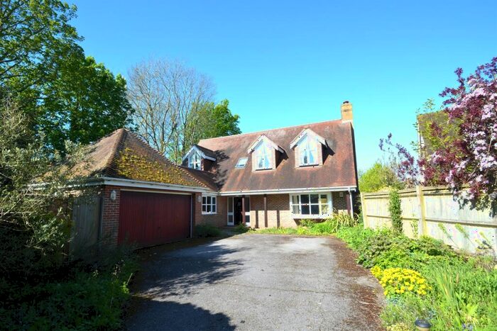 4 Bedroom Detached House To Rent In Amberley, West Sussex, BN18