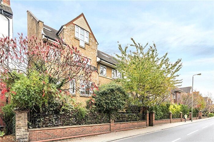 1 Bedroom Flat For Sale In Naples Court, St. James's Drive, London, SW12