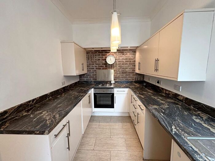 3 Bedroom Terraced House To Rent In Laburnum Grove, Portsmouth, PO2