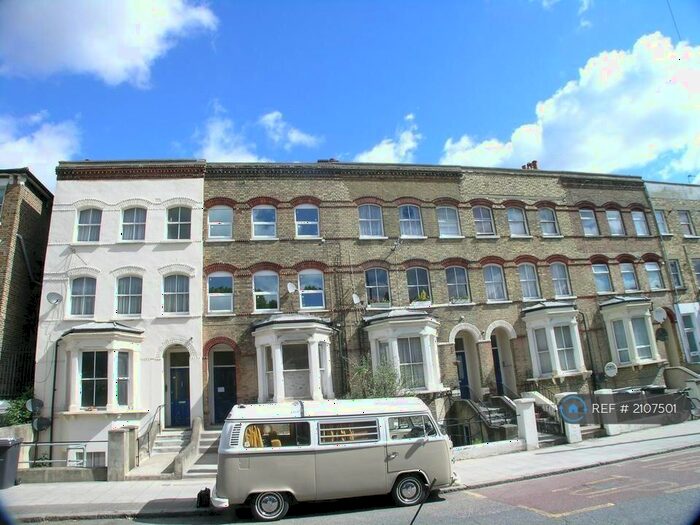 2 Bedroom Flat To Rent In Gipsy Road, Norwood, SE27