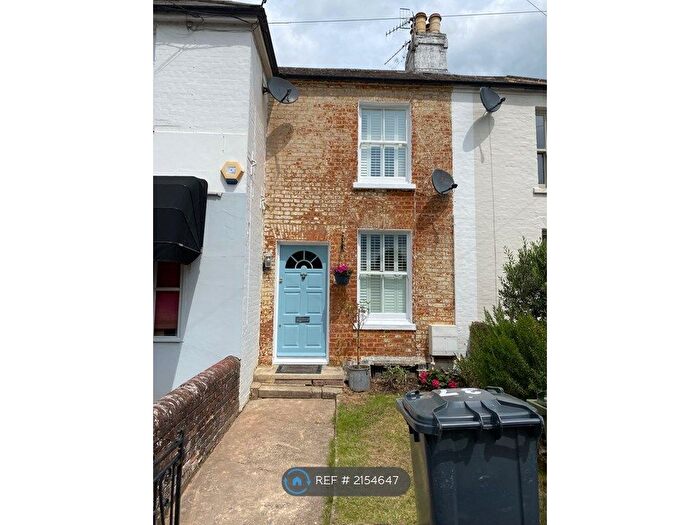 3 Bedroom Terraced House To Rent In Kings Road, Shalford, Guildford, GU4