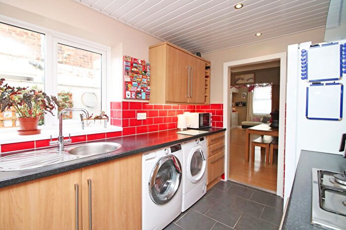 3 Bedroom Terraced House For Sale In Warren Street, Fleetwood, FY7