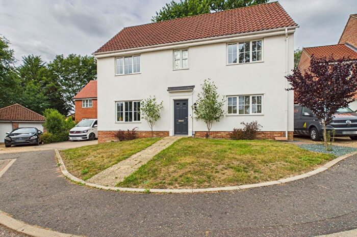 4 Bedroom Detached House To Rent In Waterloo Close, Thetford, IP24