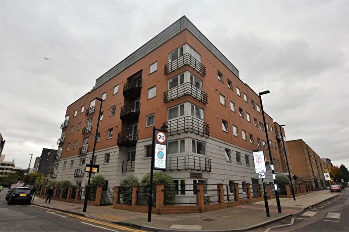 1 Bedroom Flat To Rent In Moreland Street, London, EC1V