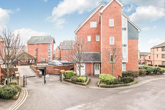 2 Bedroom Apartment To Rent In Heron Quay, Bedford, MK40
