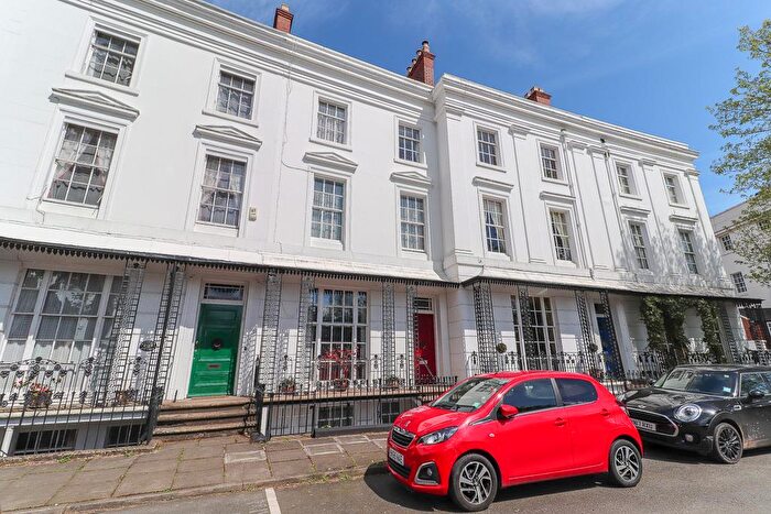 1 Bedroom Flat To Rent In Willes Road, Leamington Spa, CV32