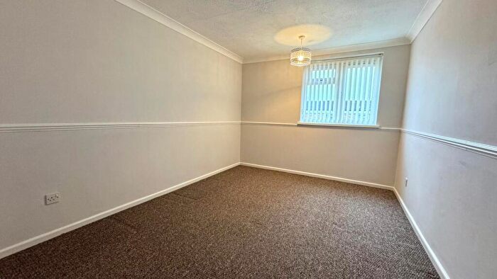 2 Bedroom Apartment To Rent In Heathmere Drive, Birmingham, B37