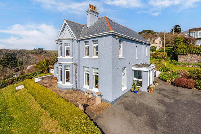 4 Bedroom Detached House For Sale In Lower Court Road, Newton Ferrers, Devon, PL8