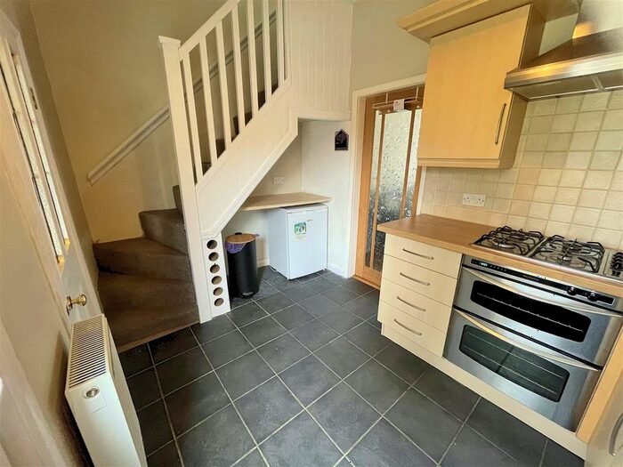 2 Bedroom Terraced House To Rent In Court, Hailgate, Howden