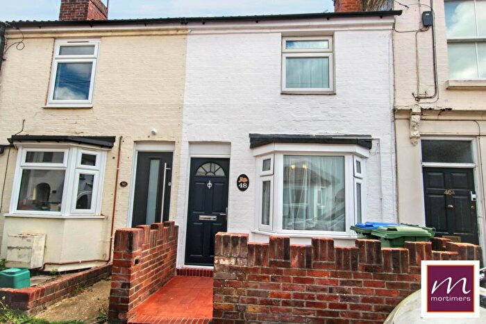 2 Bedroom Terraced House To Rent In Albert Street, Aylesbury, HP20