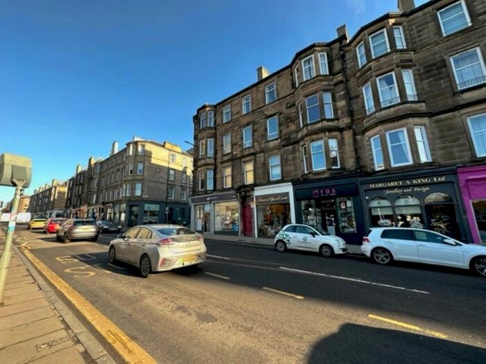 2 Bedroom Flat To Rent In Morningside Road, Morningside, Edinburgh, EH10