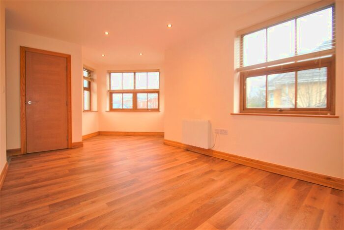 1 Bedroom Flat To Rent In Chailey Place, B Methuen Close, Bournemouth, BH8