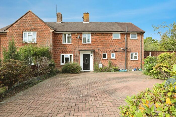3 Bedroom Semi-Detached House For Sale In Lodge Close, Crawley, West Sussex, RH11