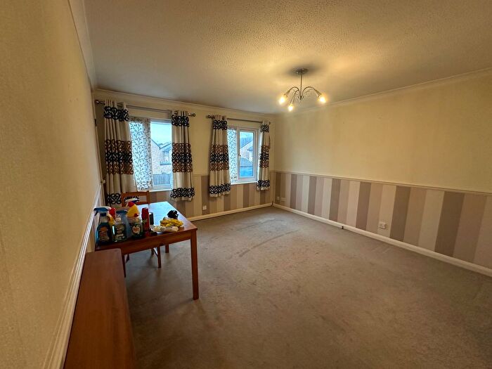 1 Bedroom Terraced House To Rent In Ramulis Drive, Hayes, UB4