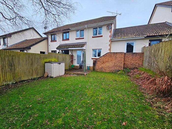 3 Bedroom Semi Detached House To Rent In Holwill Drive, Torrington, EX38