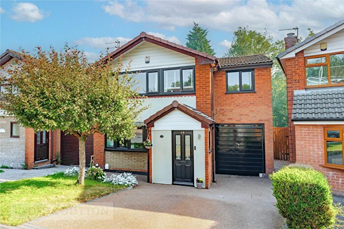 5 Bedroom Detached House For Sale In Crossbridge Road, Hyde, Greater Manchester, SK14