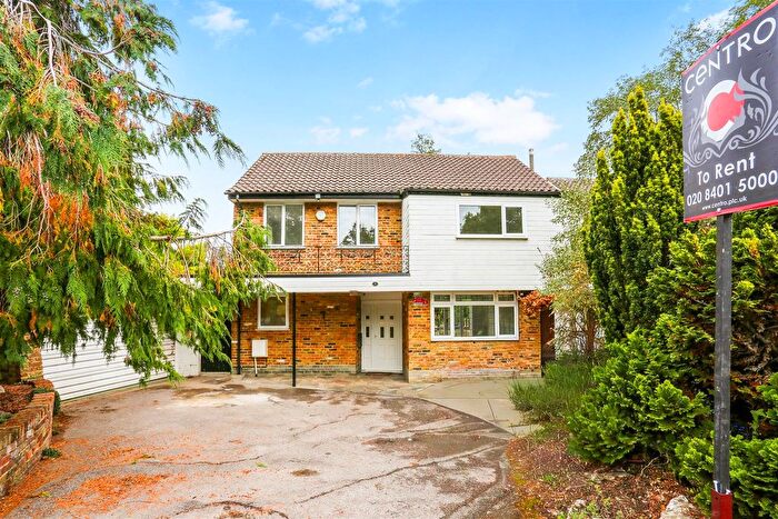 3 Bedroom Detached House To Rent In Manor Road, Cheam, Sutton, SM2