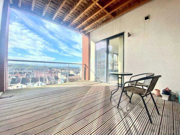 2 Bedroom Apartment To Rent In Bedminster, Airpoint, BS3