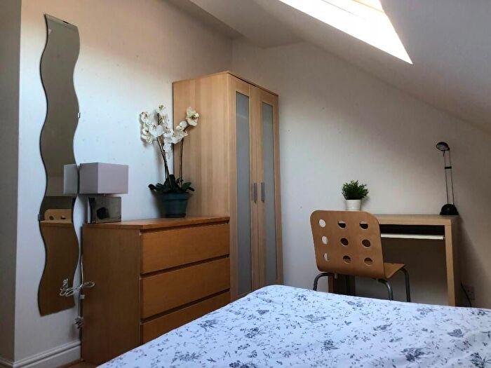 1 Bedroom Semi-Detached House To Rent In Pomona Street, Sheffield, S11