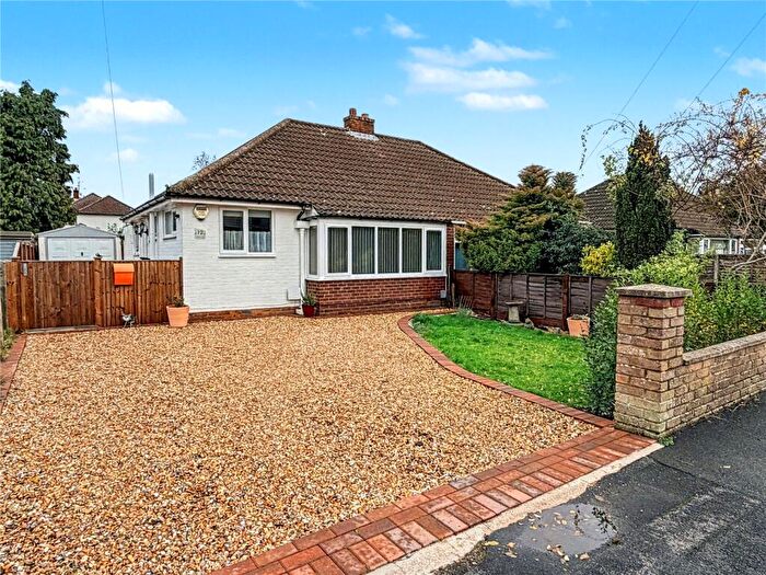 2 Bedroom Bungalow For Sale In Westbury Close, Fleet, Hampshire, GU51