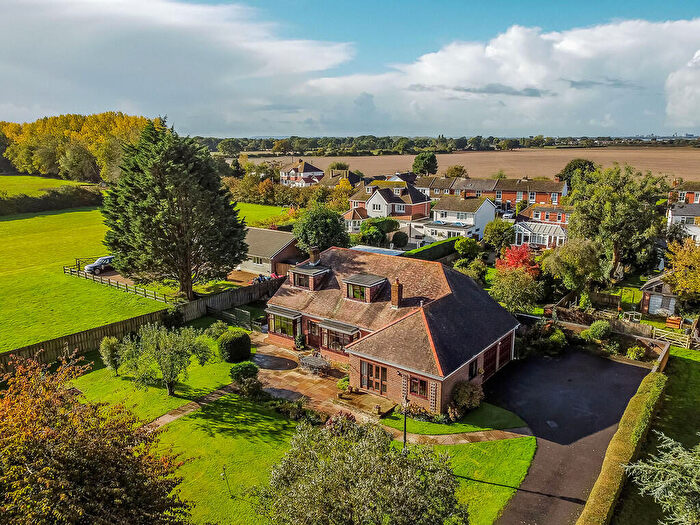 5 Bedroom Detached House For Sale In Hayling Island, Hampshire, PO11