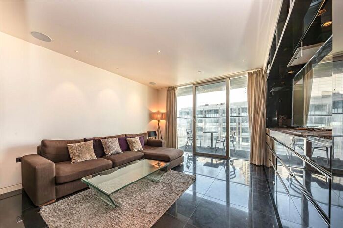 Apartment To Rent In Moor Lane, London, EC2Y