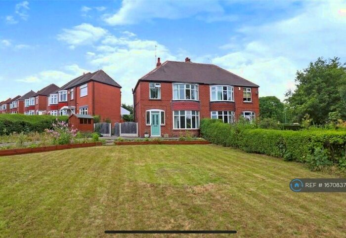 3 Bedroom Semi-Detached House To Rent In Grange Road, Rotherham, S60