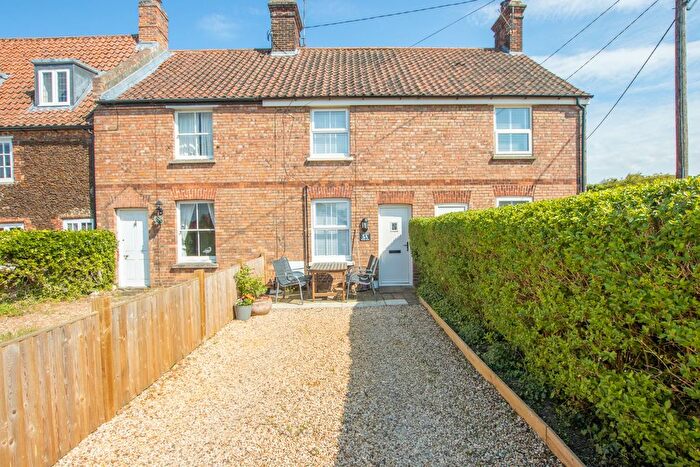 2 Bedroom Terraced House For Sale In Manor Road, Dersingham, PE31