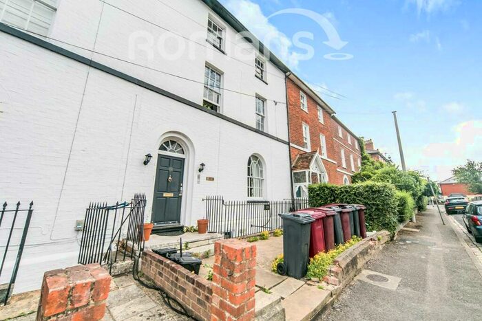 2 Bedroom Apartment To Rent In Coley Hill, RG1