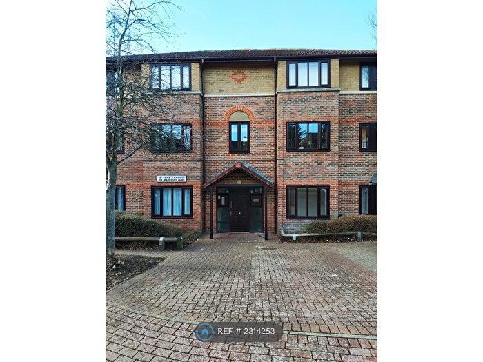 1 Bedroom Flat To Rent In St. Lukes Court, London, SE6