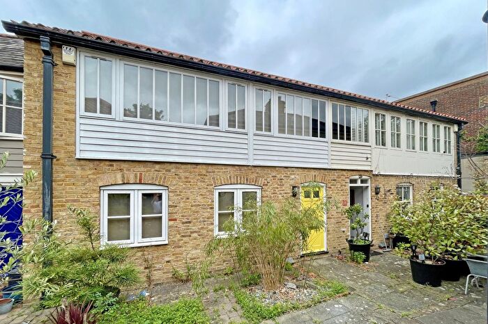 2 Bedroom Terraced House To Rent In High Street, Ewell Village, Surrey, KT17