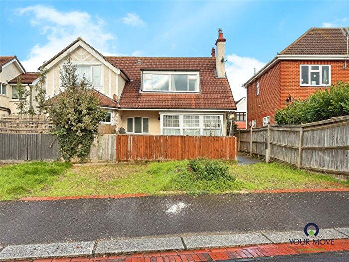 1 Bedroom Flat For Sale In Normanton Avenue, Bognor Regis, West Sussex, PO21