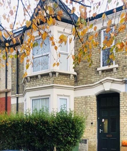 8 Bedroom Terraced House To Rent In Divinity Road, Oxford, OX4