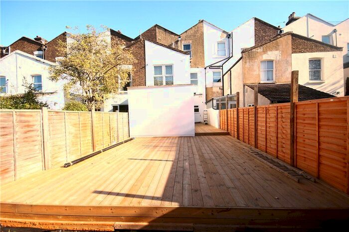 2 Bedroom Flat To Rent In Birchanger Road, London SE25