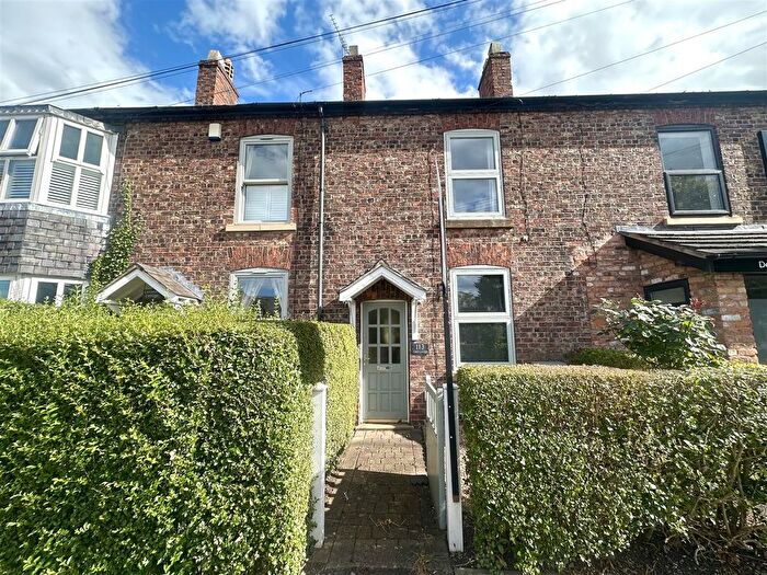 2 Bedroom Terraced House To Rent In Knutsford Road, Wilmslow, SK9