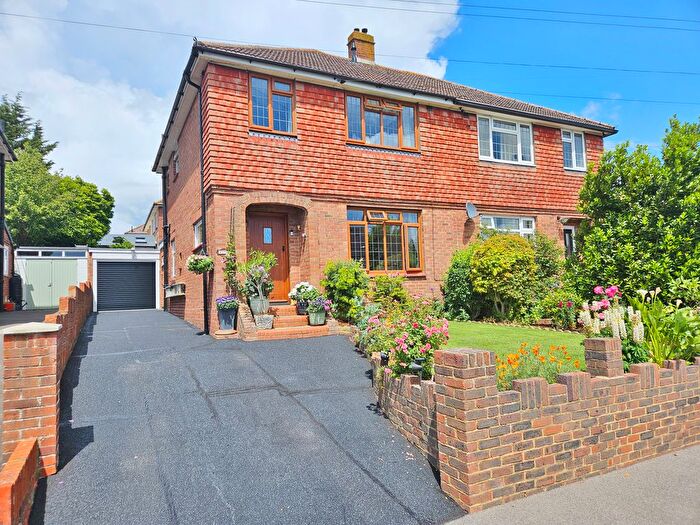 3 Bedroom Semi-Detached House For Sale In Penk Ridge, West Bedhampton, PO9