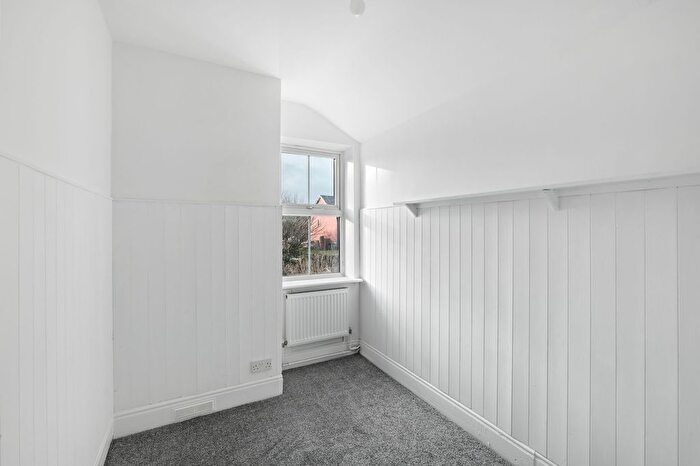 3 Bedroom Terraced House For Sale In Hopton Street, Worcester, WR2