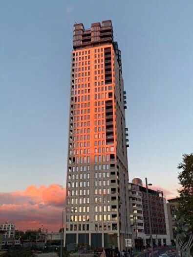 1 Bedroom Apartment To Rent In Great Eastern Road, London, E15