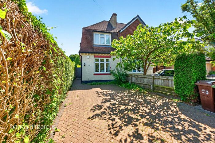 2 Bedroom Semi-Detached House For Sale In Boundary Road, Wallington, SM6