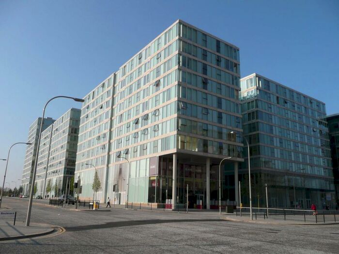 1 Bedroom Flat To Rent In Chelsea House, Witan Gate, Milton Keynes, MK9