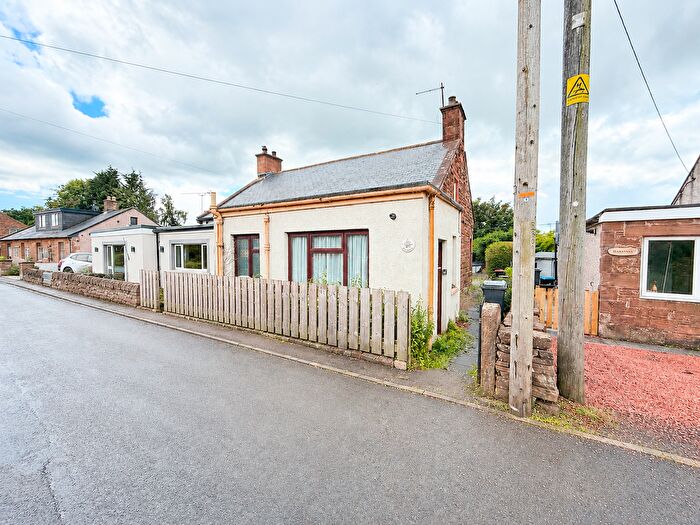 2 Bedroom Bungalow For Sale In Briarbank, Back Road, Locharbriggs, Dumfries, DG1