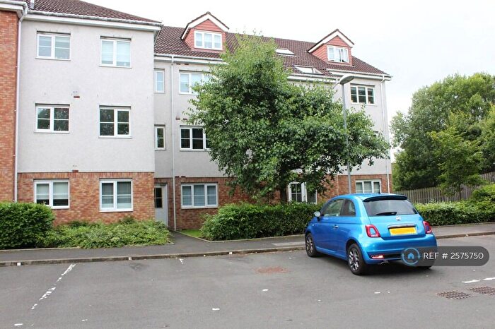 2 Bedroom Flat To Rent In Copperwood Court, Hamilton, ML3