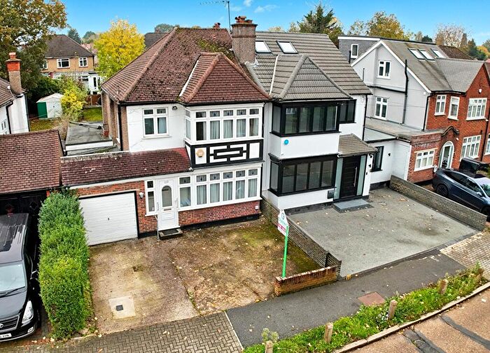 3 Bedroom Semi-Detached House For Sale In Regal Way, Harrow, HA3