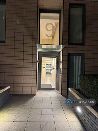 1 Bedroom Flat To Rent In Blackfriars Road, Salford, M3