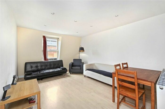 2 Bedroom Flat To Rent In Boston Place, Marylebone NW1