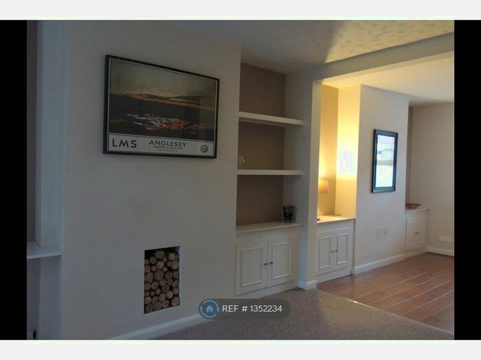 2 Bedroom Terraced House To Rent In Phillip Street, Chester, CH2