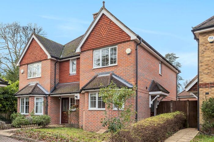 2 Bedroom Semi-Detached House To Rent In Smalley Close, Barkham Road, Wokingham, RG41